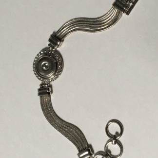 Round Bracelet with metal straps
